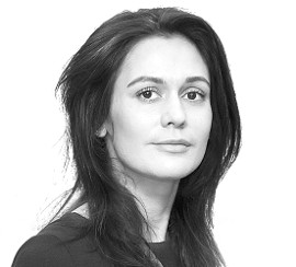 Алина Манина