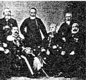 Купцы и чиновники Казани (И. Юнусов крайний справа)