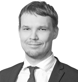 Михаил Карпенко