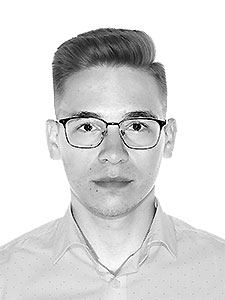 Илья Папилин