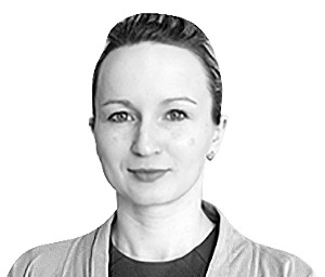 Евгения Сарварова