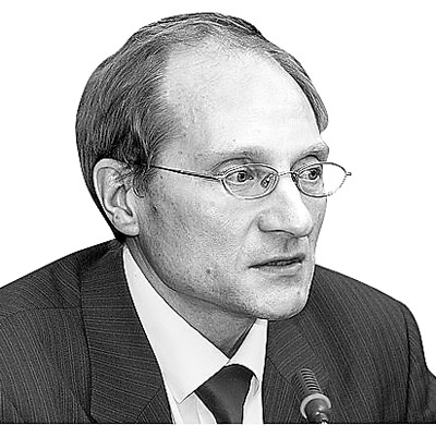 Дмитриев хочет раздать госактивы пенсионерам Дмитриев хочет раздать госактивы пенсионерам