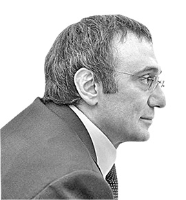 Керимов влился в великолепную семерку Керимов влился в великолепную семерку